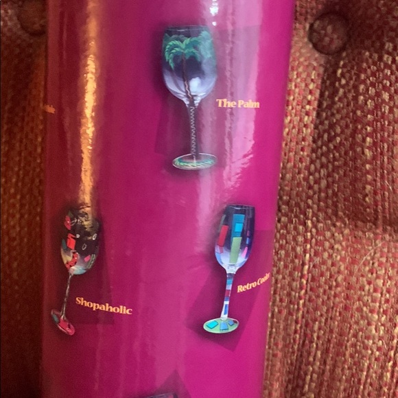Lolita “Bikini” 15 oz Hand Painted Wine Glass NEVER USED! Mint!! - Picture 2 of 6